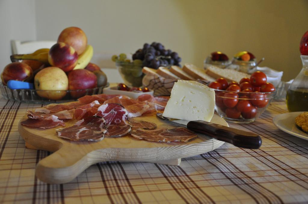 Agriturismo Le Vigne Foligno Ngoại thất bức ảnh