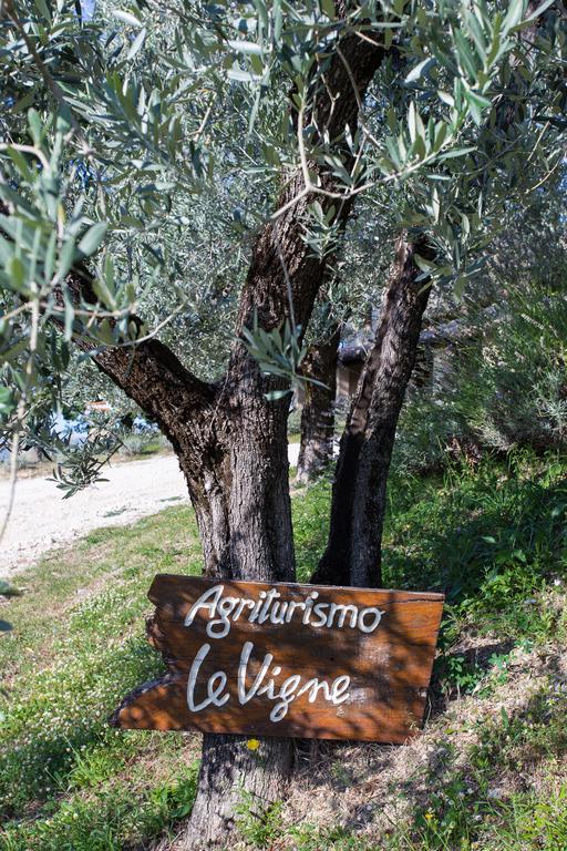 Agriturismo Le Vigne Foligno Ngoại thất bức ảnh