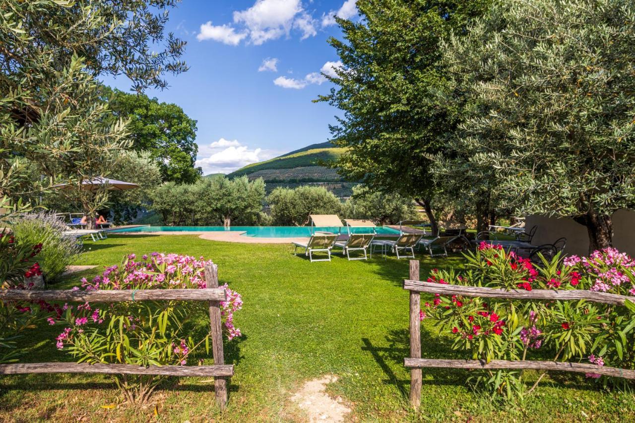 Agriturismo Le Vigne Foligno Ngoại thất bức ảnh